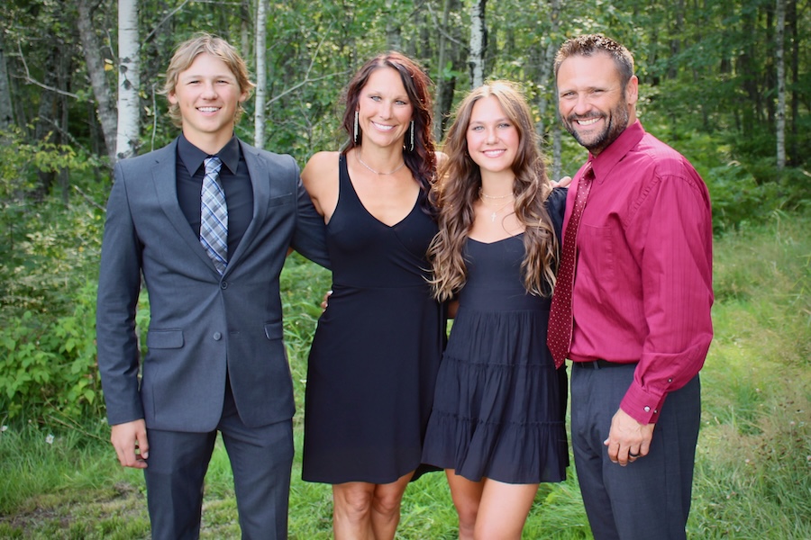 Julie Perreault and family